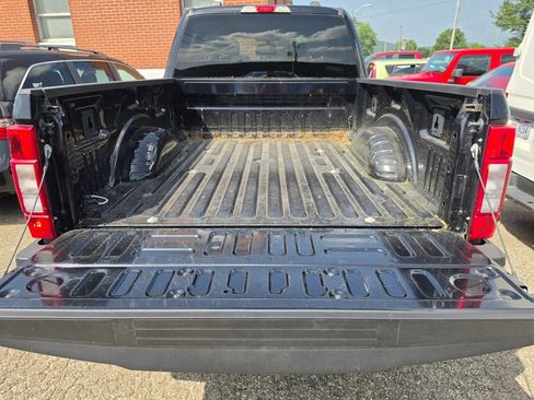 Used 2021 Ford F250 XLT w/ XLT Premium Package AWD/4WD image 8
