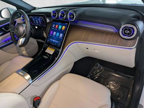 Certified 2025 Mercedes-Benz GLC 300 image 21
