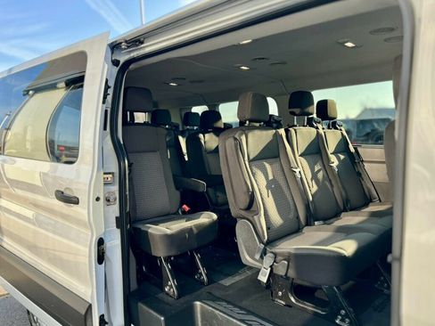 Used 2023 Ford Transit 350 XLT RWD image 11