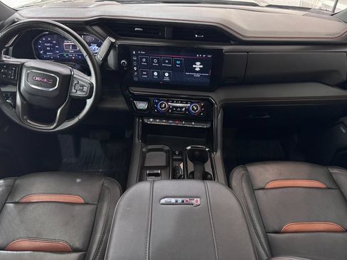 Used 2025 GMC Sierra 2500 AT4 w/ AT4 Premium Plus Package AWD/4WD image 15