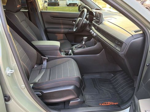 Used 2026 Honda CR-V TrailSport image 13