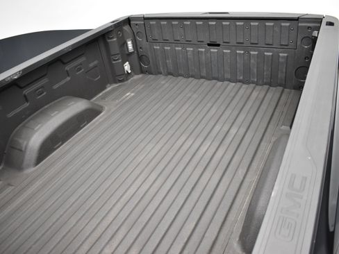 Used 2023 GMC Sierra 2500 Denali w/ Denali Ultimate Package image 42