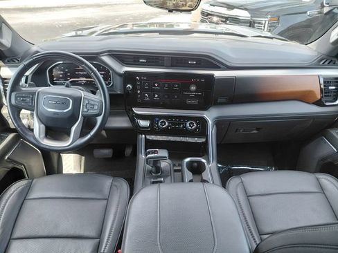 Used 2024 GMC Sierra 1500 Denali AWD/4WD image 15