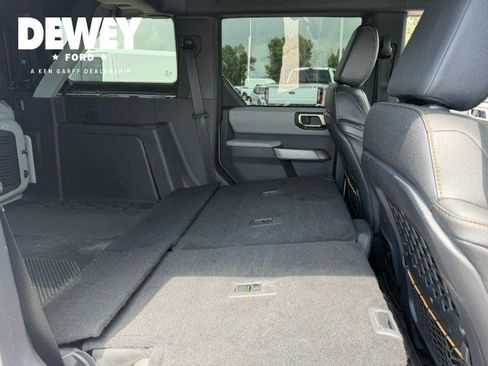 Used 2023 Ford Bronco Badlands AWD/4WD image 31