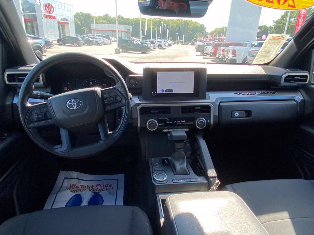 Used 2025 Toyota Tacoma SR5 RWD image 9