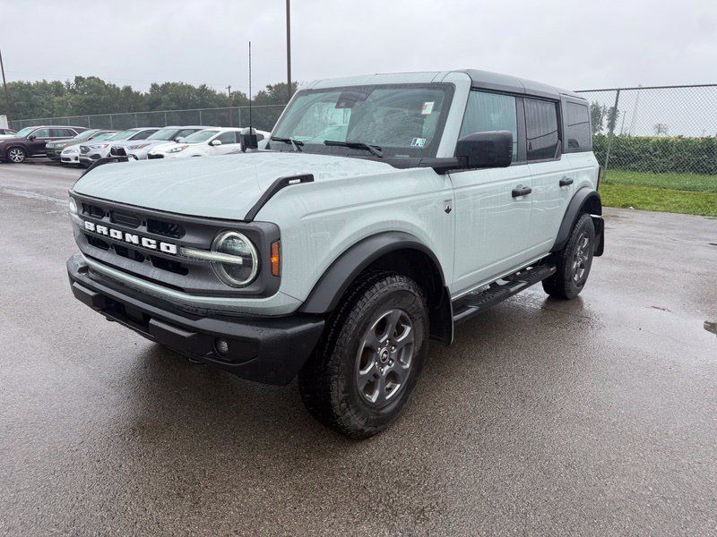Used 2024 Ford Bronco Big Bend AWD/4WD image 2