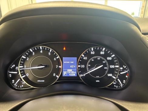Used 2019 Nissan Armada Platinum w/ Captain's Chairs Package image 17