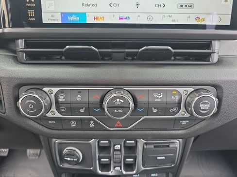 New 2026 Jeep Wrangler Unlimited Sport AWD/4WD image 20