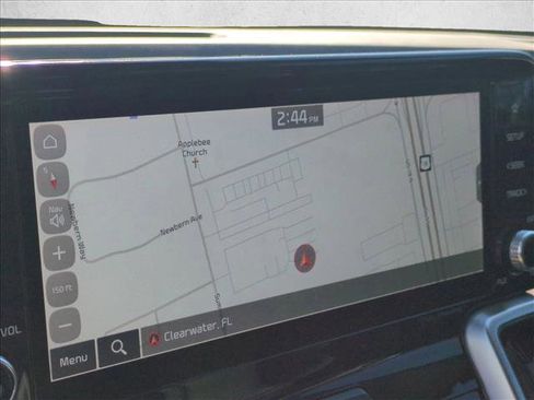 Used 2022 Kia Sorento EX image 11