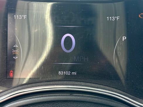 Used 2020 Jeep Grand Cherokee Altitude AWD/4WD image 7