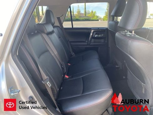 Used 2021 Toyota 4Runner TRD Off-Road Premium AWD/4WD image 21