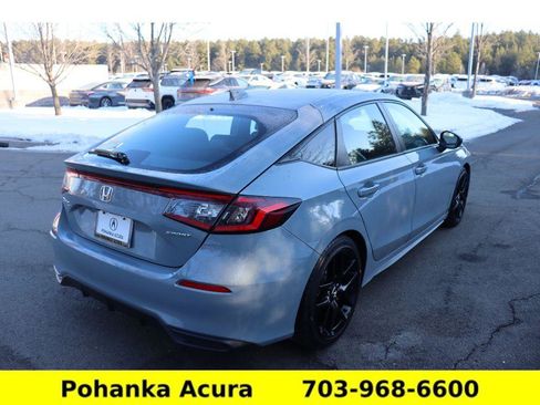 Used 2023 Honda Civic Sport image 7