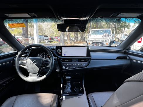 Certified 2023 Lexus ES 350 350 w/ Premium Package image 35