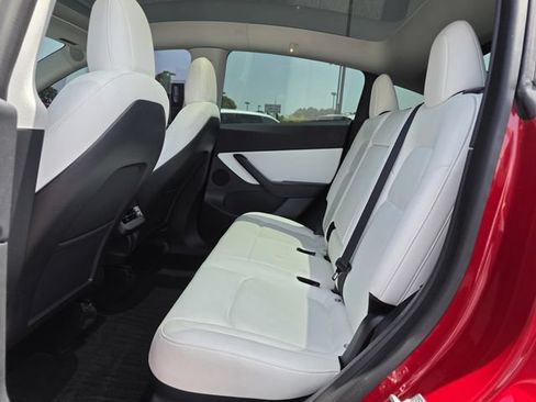 Used 2020 Tesla Model Y Long Range AWD/4WD image 22