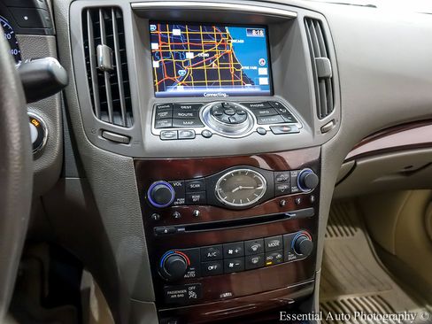 Used 2011 INFINITI G37 x Sedan w/ Premium Pkg image 24