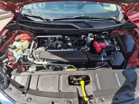 Used 2026 Nissan Rogue SV AWD/4WD image 33