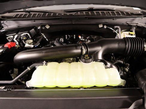 New 2025 Lincoln Navigator Reserve image 21