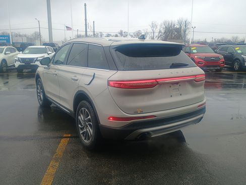 Used 2022 Lincoln Corsair AWD w/ Equipment Group 101A image 8