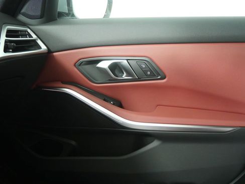 New 2026 BMW 330i Sedan w/ M Sport Package image 23