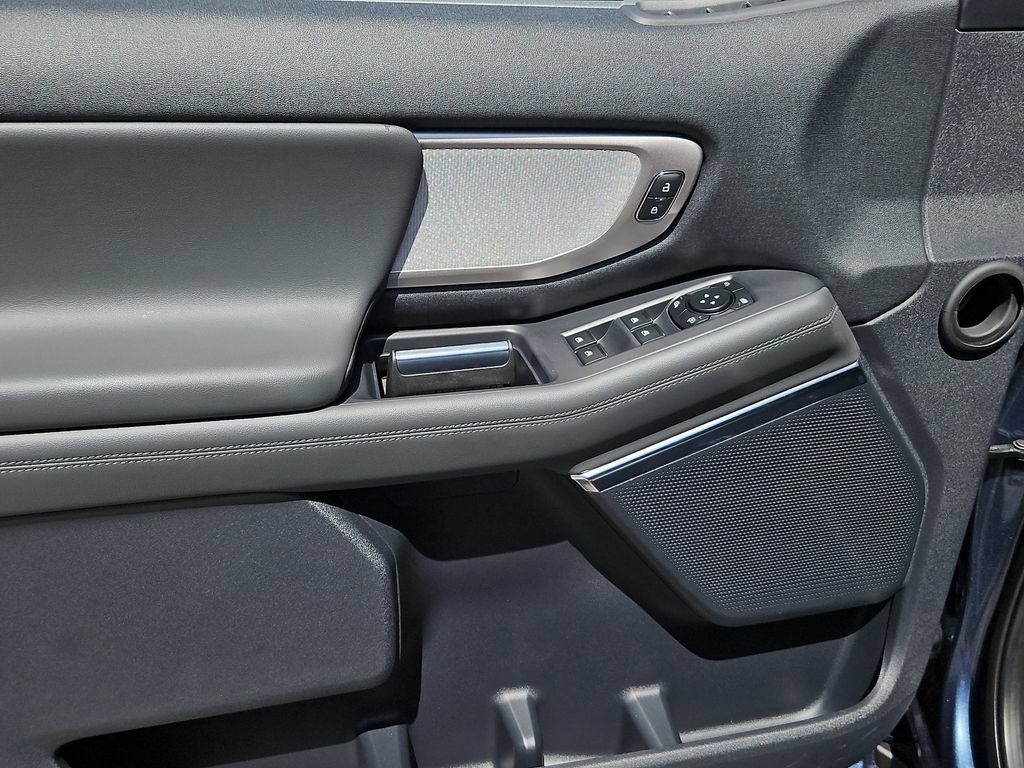 New 2027 Ford Expedition Active RWD image 21