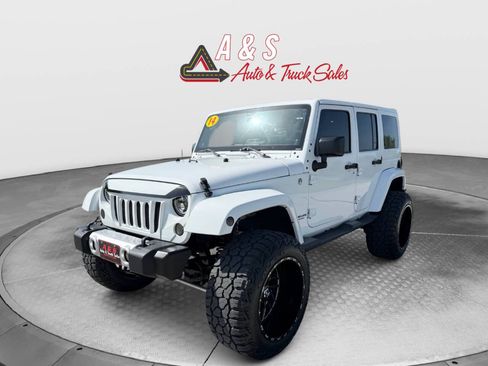 Used 2014 Jeep Wrangler Unlimited Sport w/ Quick Order Package 24S AWD/4WD image 3