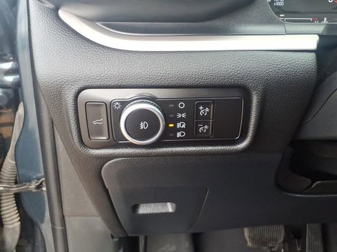 Certified 2023 Ford Explorer XLT w/ Equipment Group 202A AWD/4WD image 19