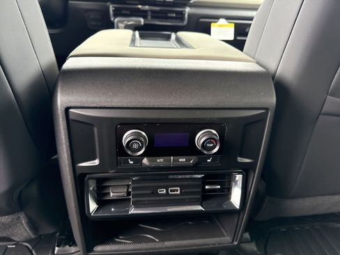 New 2026 GMC Hummer EV SUV image 17