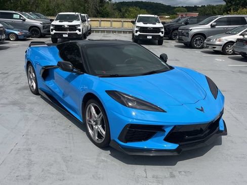Used 2022 Chevrolet Corvette Stingray Preferred Conv w/ Z51 Performance Package RWD image 4