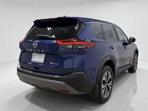 Used 2021 Nissan Rogue SV image 6