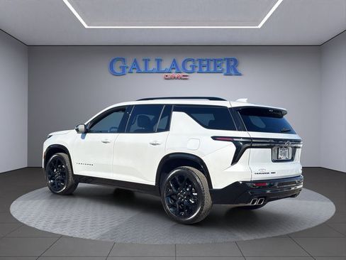 Used 2024 Chevrolet Traverse RS w/ LPO, Floor Liner Package image 7