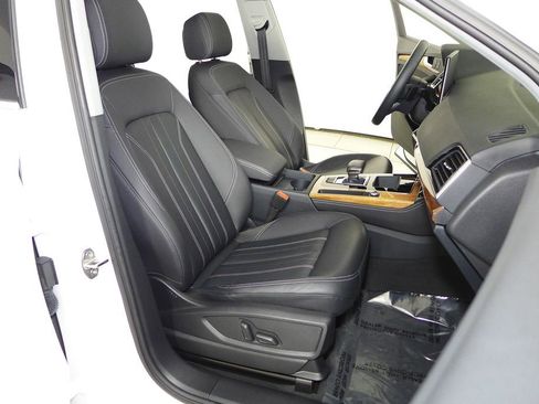 Used 2023 Audi Q5 2.0T Premium Plus image 19