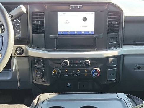 Certified 2025 Ford F450 XLT w/ 360-Degree Camera Package image 20