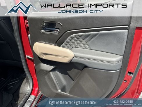 Used 2026 GMC Canyon Denali AWD/4WD image 39