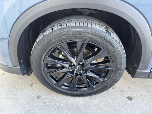 Used 2023 MAZDA CX-5 Carbon Edition image 11
