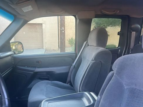 Used 2002 Chevrolet Silverado 1500 LS w/ Off-Road Pkg image 21