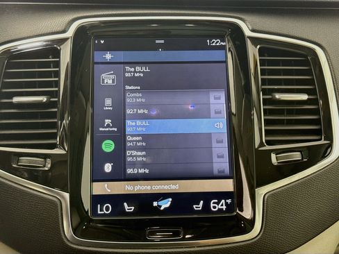 Used 2018 Volvo XC90 T6 Momentum w/ Convenience Package AWD/4WD image 15