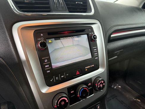 Used 2016 GMC Acadia SLE AWD/4WD image 14