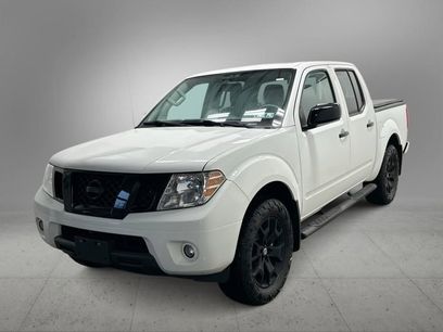 Used 2021 Nissan Frontier SV w/ Midnight Edition Floor Mats