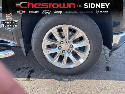 Used 2021 Chevrolet Silverado 1500 LTZ w/ Technology Package AWD/4WD image 12