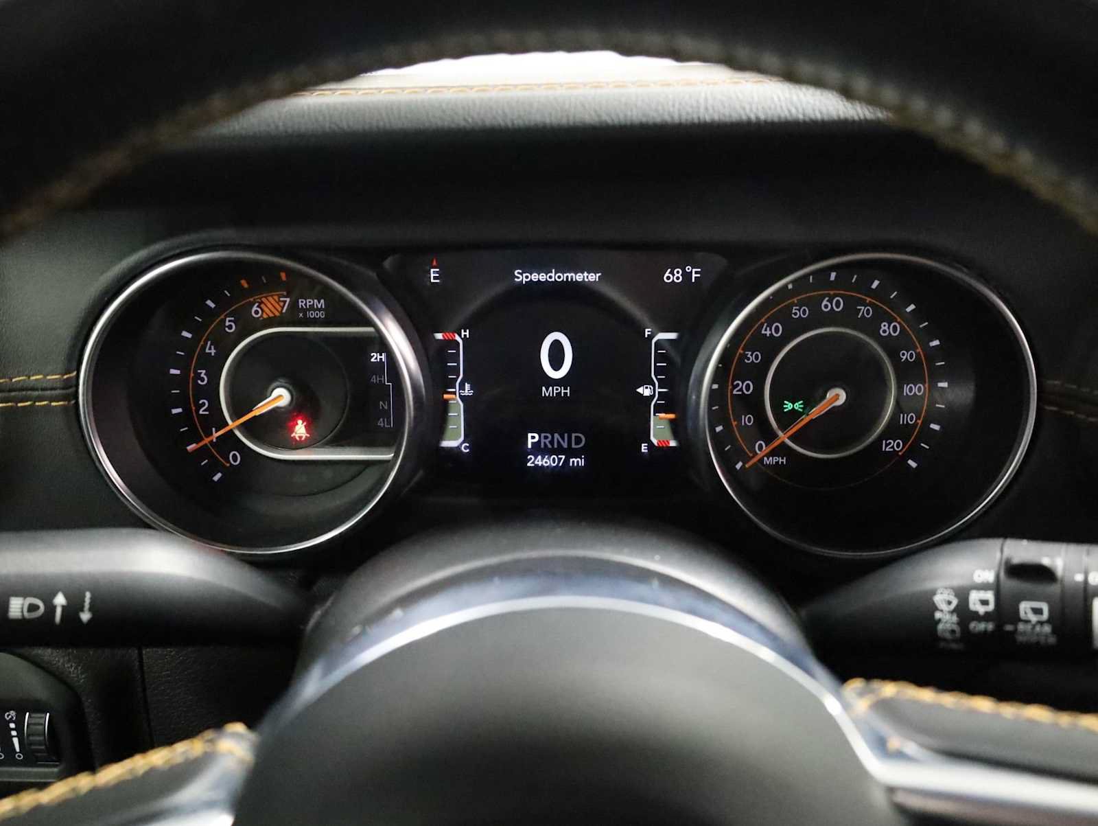 Used 2021 Jeep Wrangler Unlimited Sahara AWD/4WD image 21