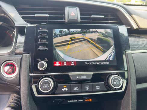 Used 2020 Honda Civic Sport image 31