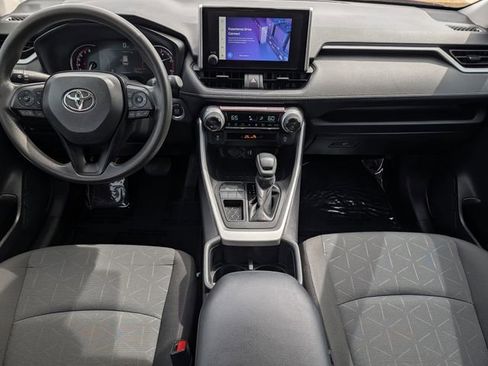 Used 2024 Toyota RAV4 XLE w/ Convenience Package image 11