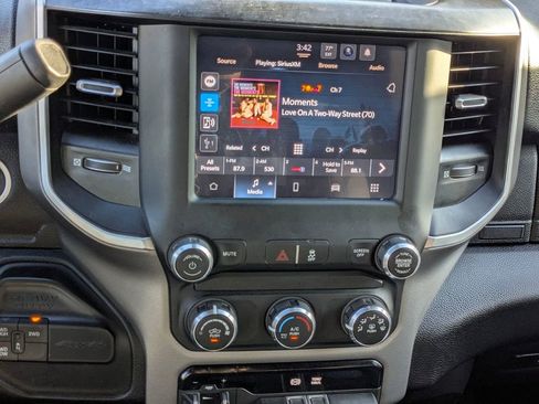 Used 2024 RAM 3500 Big Horn image 22