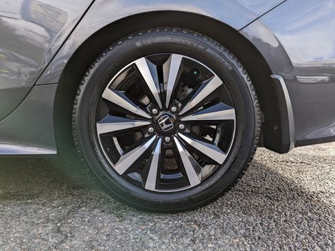 Used 2022 Honda Civic EX image 47