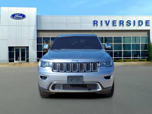 Used 2020 Jeep Grand Cherokee Limited w/ Luxury Group II RWD image 2
