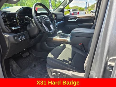 Used 2025 GMC Sierra 1500 Elevation AWD/4WD image 11