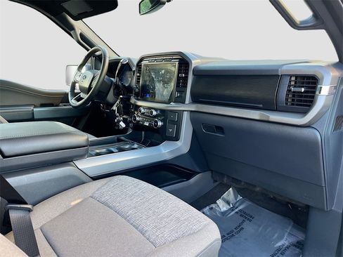 Used 2024 Ford F150 XLT w/ Mobile Office Package image 28
