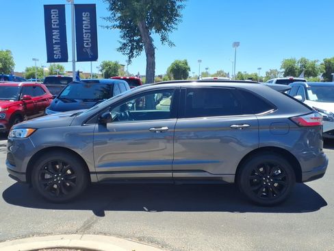 Certified 2022 Ford Edge SE w/ Black Appearance Package AWD/4WD image 7