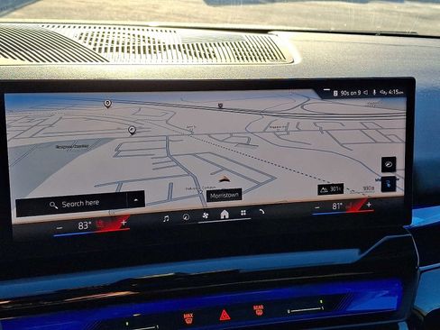 Used 2025 BMW i5 xDrive40 w/ Premium Package image 17