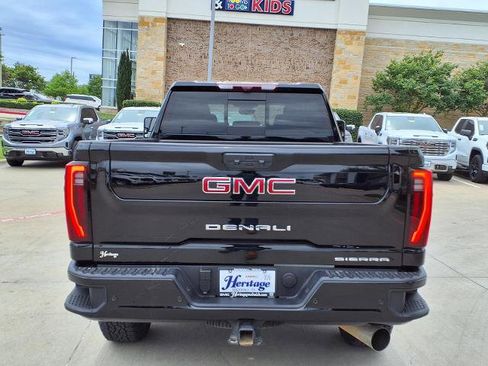Used 2025 GMC Sierra 2500 Denali w/ Denali Reserve Package AWD/4WD image 24